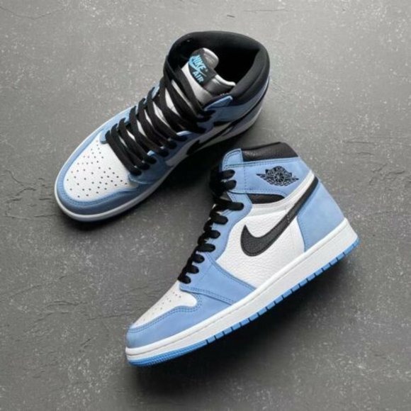 Air Jordan 1 Retro High OG University Blue